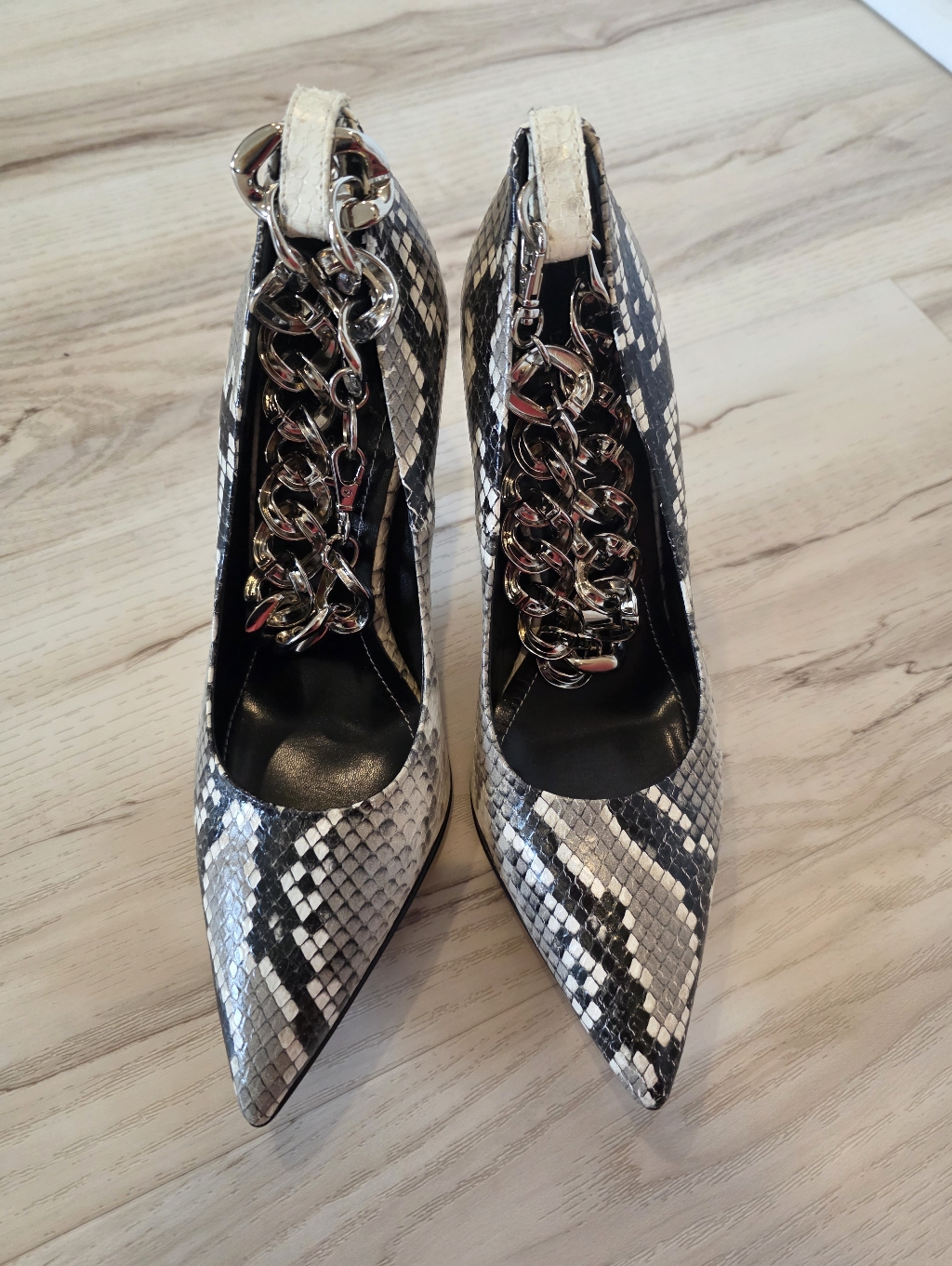 Beautiisoles Snake Print Chain Stiletto Pumps - Like New 8.5 — image 2 of 6